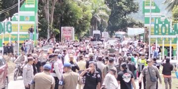 Gelar Aksi Demo, Warga BMR Tuntut Cabut Moratorium Pembentukan Daerah Otonom Baru (DOB)